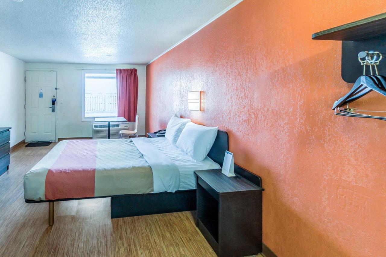 Motel 6 Καλαμαζού Εξωτερικό φωτογραφία